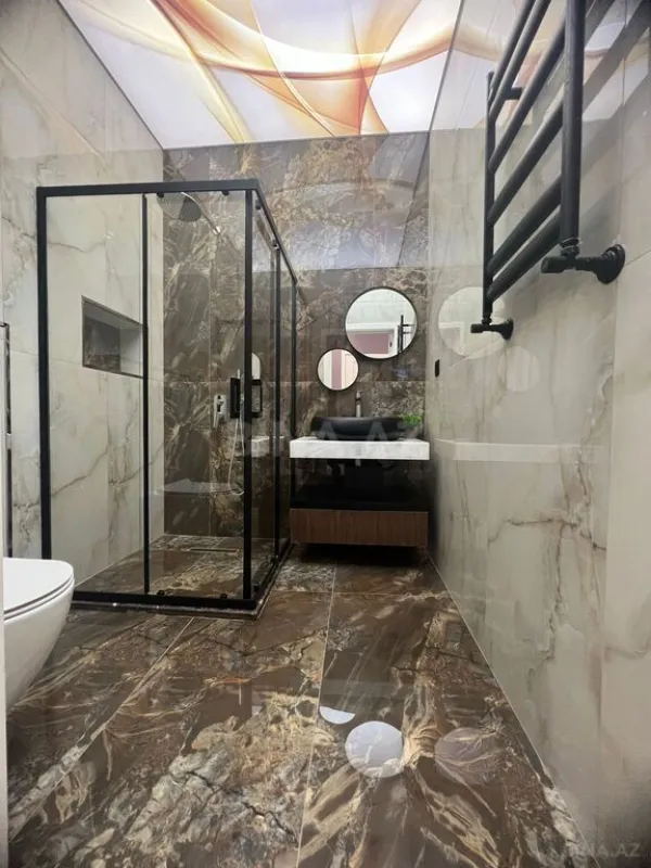 Kirayə verilir 4 otaqlı həyət evi 235 m²