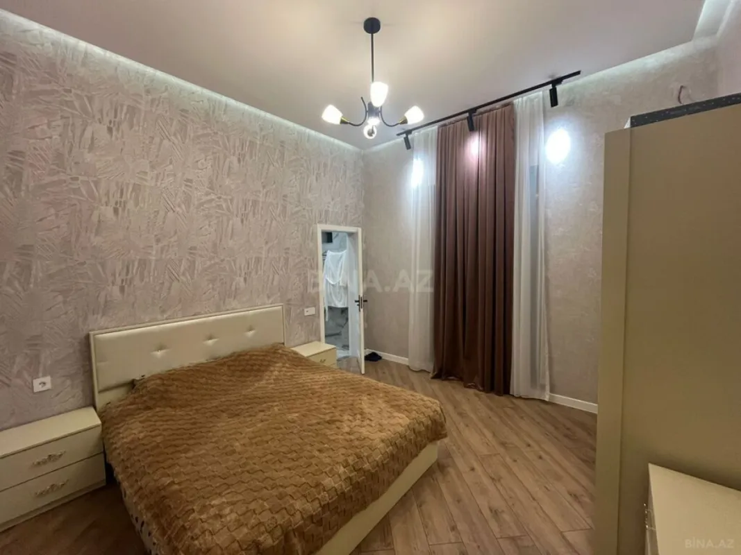 Kirayə verilir 4 otaqlı həyət evi 235 m²