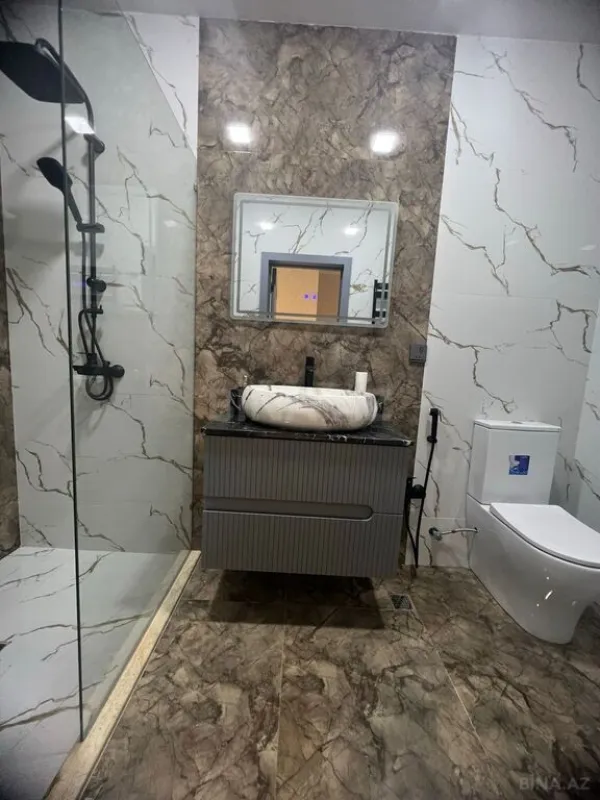 Kirayə verilir 4 otaqlı həyət evi 235 m²