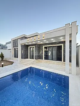 Satılır 4 otaqlı həyət evi 170 m²