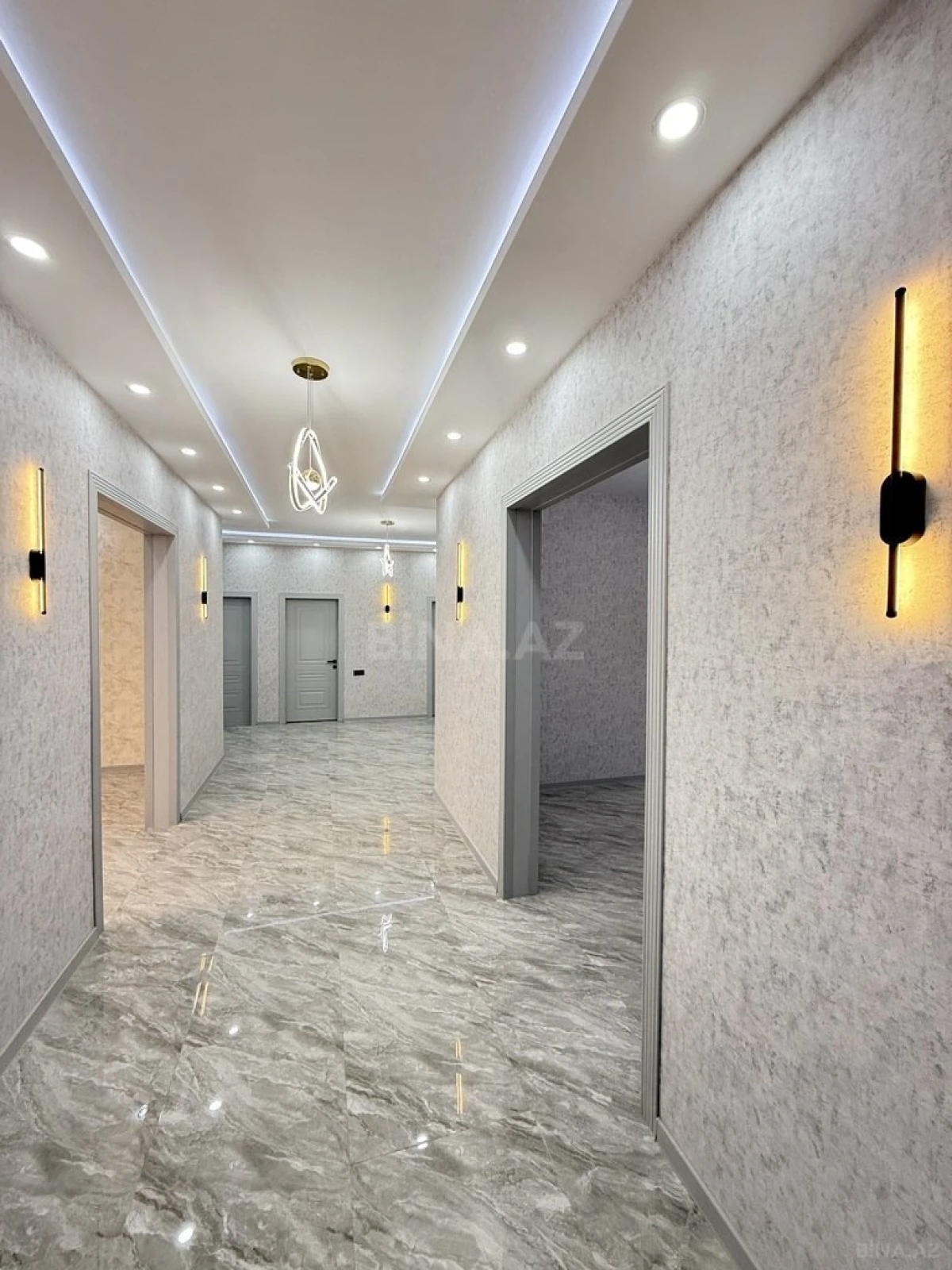 Satılır 4 otaqlı həyət evi 170 m²