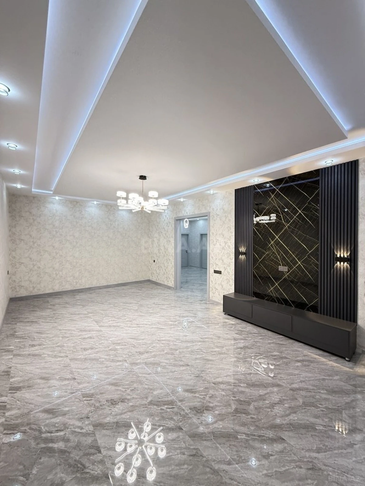Satılır 4 otaqlı həyət evi 170 m²