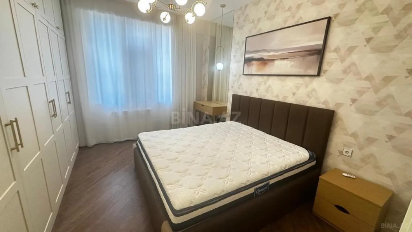Satılır 3 otaqlı mənzil 115 m²