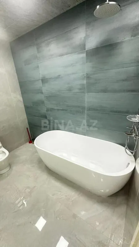 Satılır 3 otaqlı mənzil 115 m²