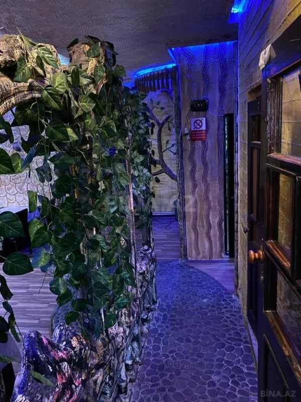 Satılır obyekt 340 m²