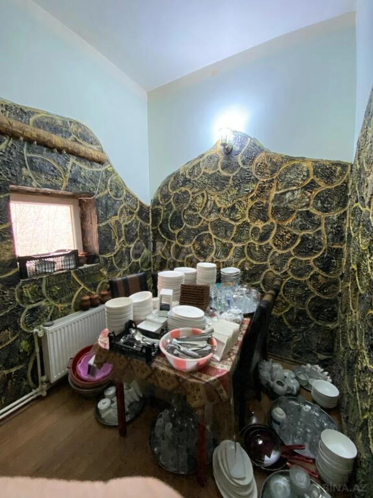 Satılır obyekt 340 m²