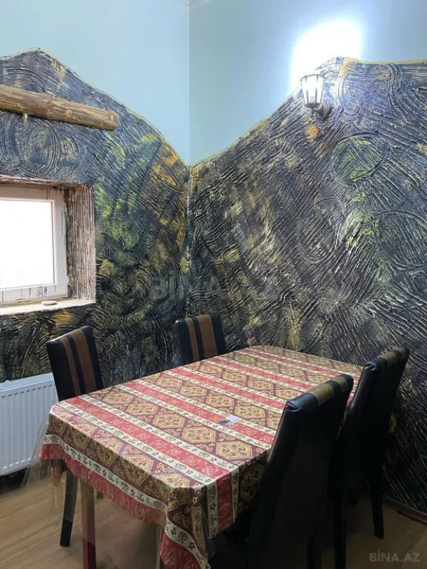 Satılır obyekt 340 m²