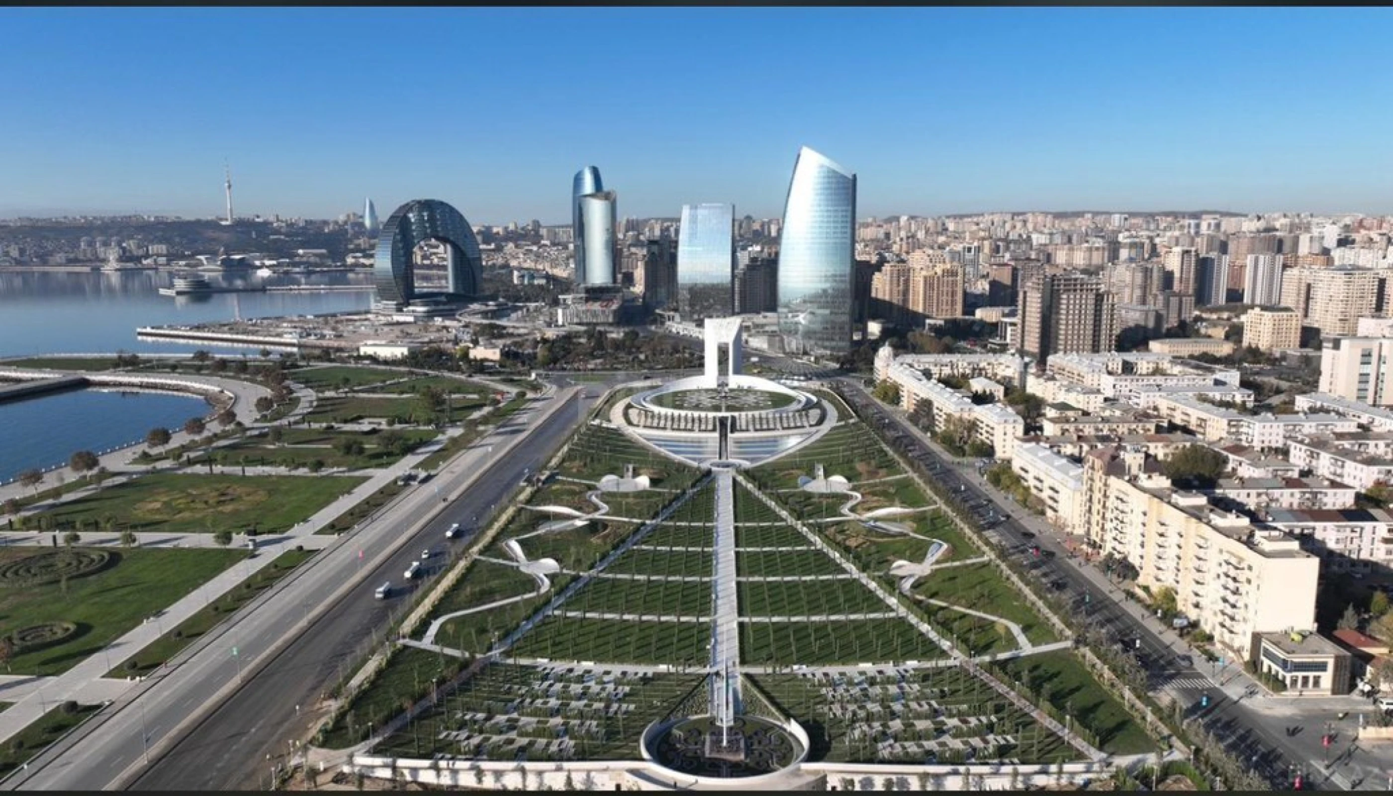 Satılır 4 otaqlı ofis 180 m²