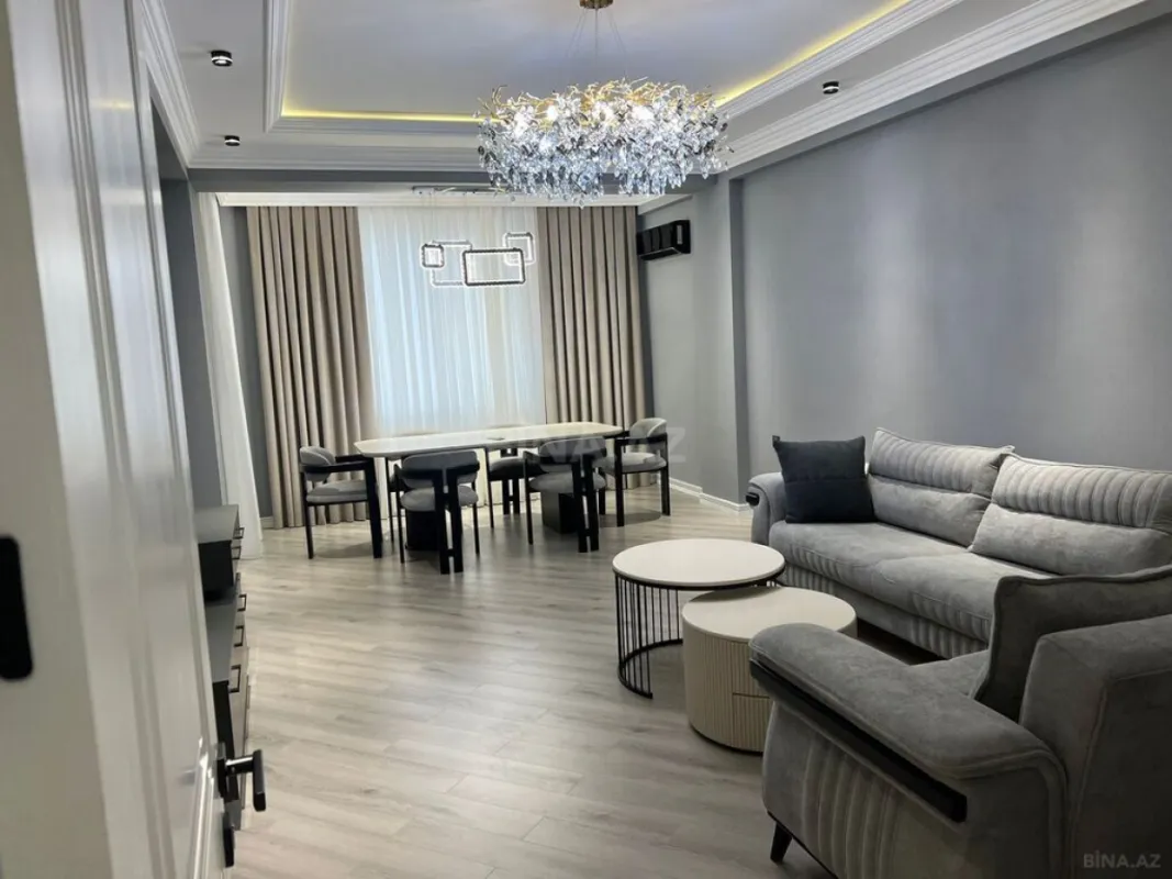 Kirayə verilir 3 otaqlı mənzil 145 m²
