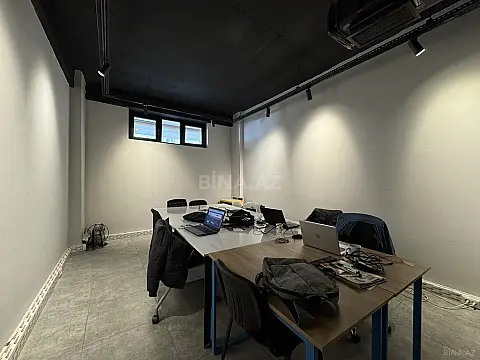 Satılır obyekt 410 m²