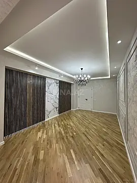 Satılır 4 otaqlı mənzil 155 m²
