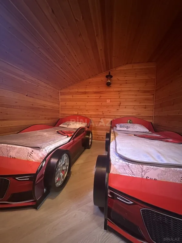 Satılır 4 otaqlı mənzil 150 m²