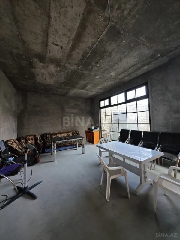 Satılır 7 otaqlı həyət evi 500 m²