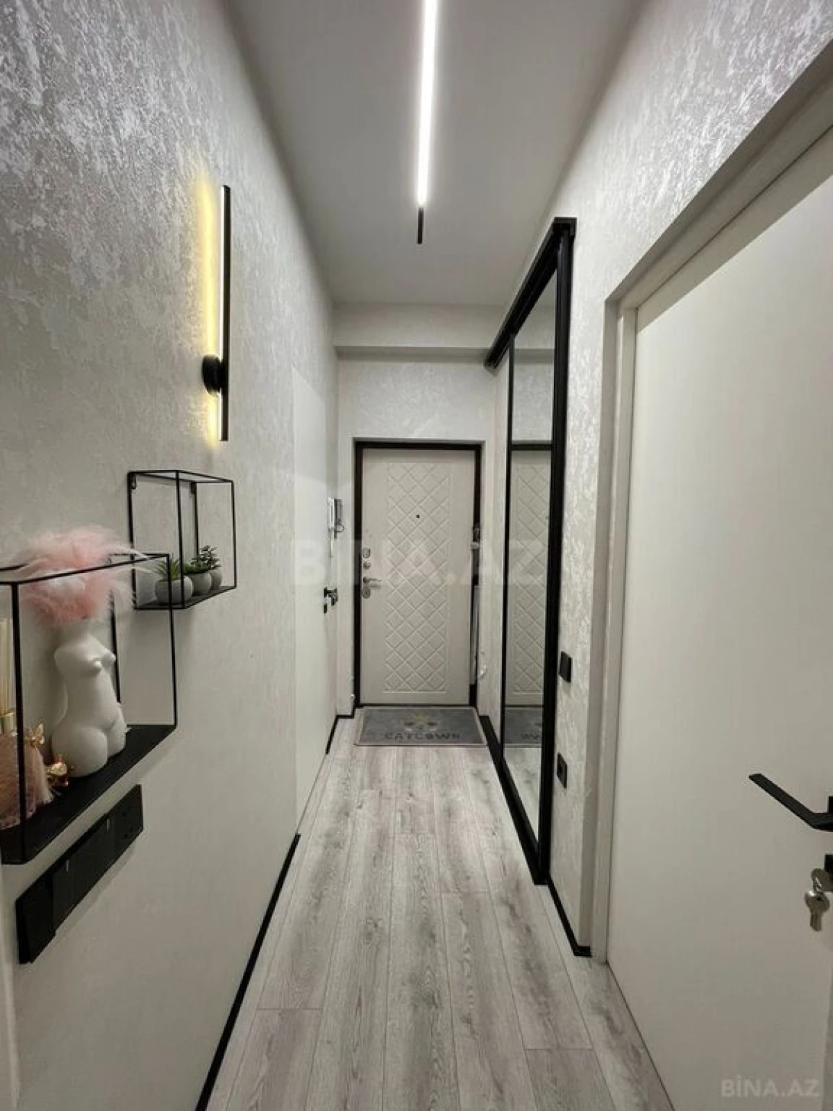 Satılır 3 otaqlı mənzil 79 m²