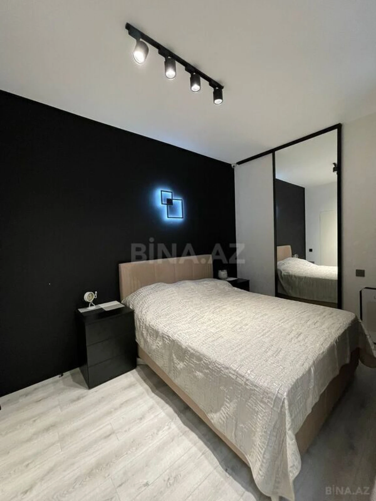 Satılır 3 otaqlı mənzil 79 m²