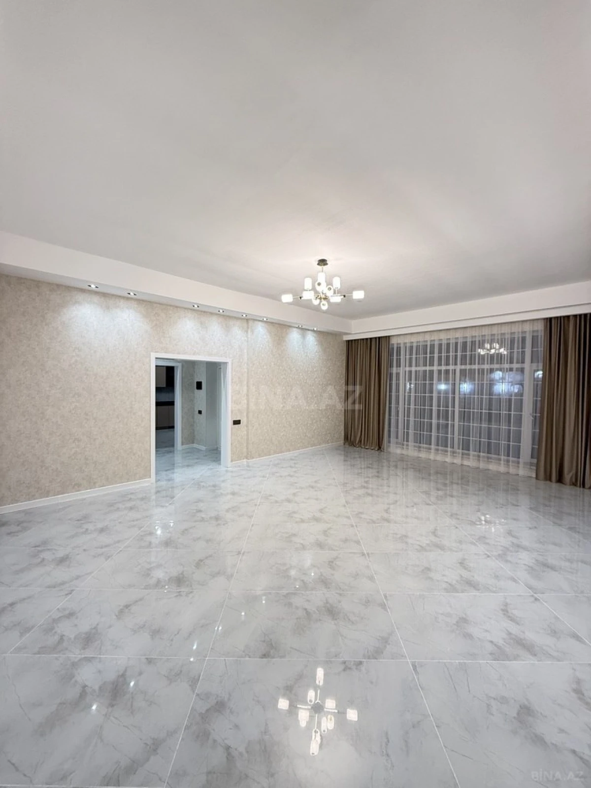 Satılır 4 otaqlı həyət evi 170 m²