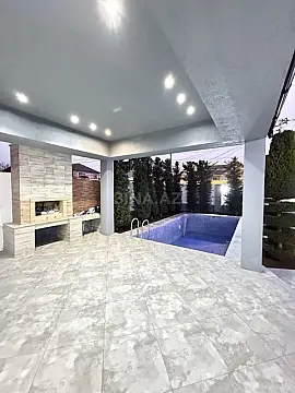 Satılır 4 otaqlı həyət evi 170 m²
