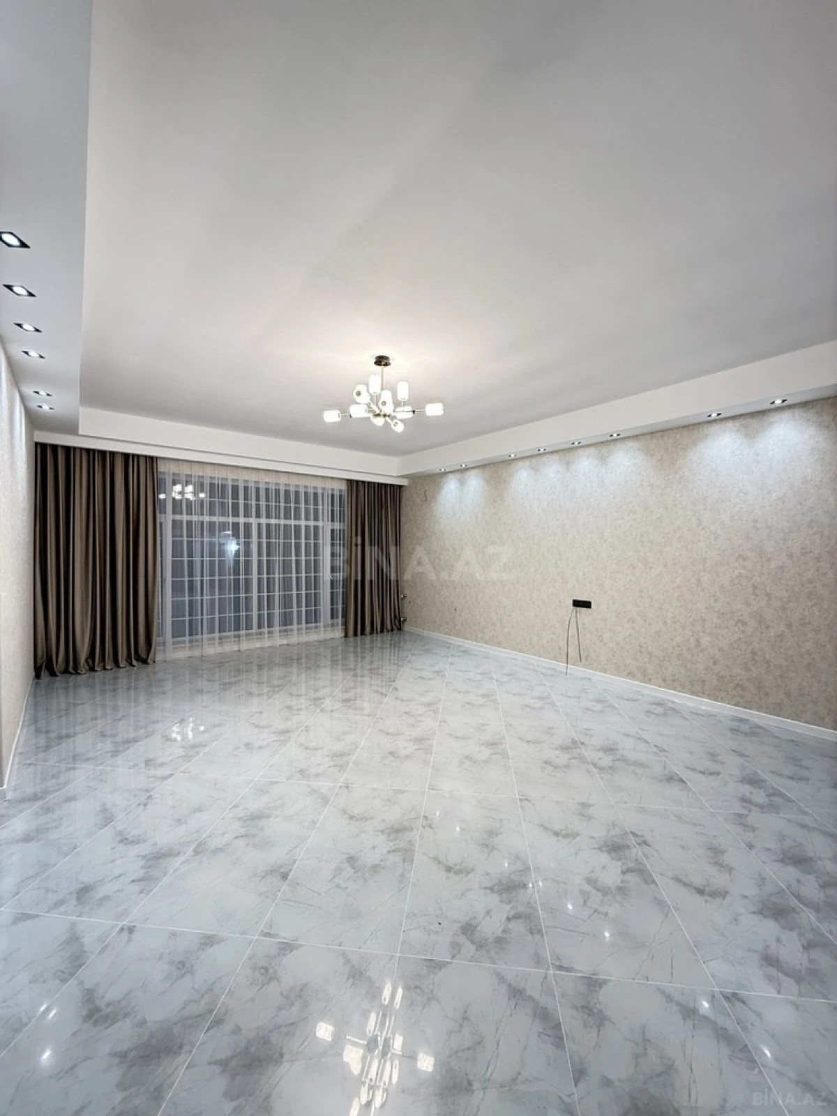 Satılır 4 otaqlı həyət evi 170 m²