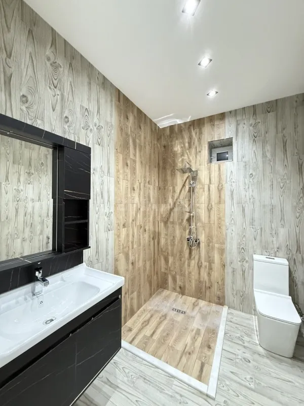 Satılır 4 otaqlı həyət evi 170 m²