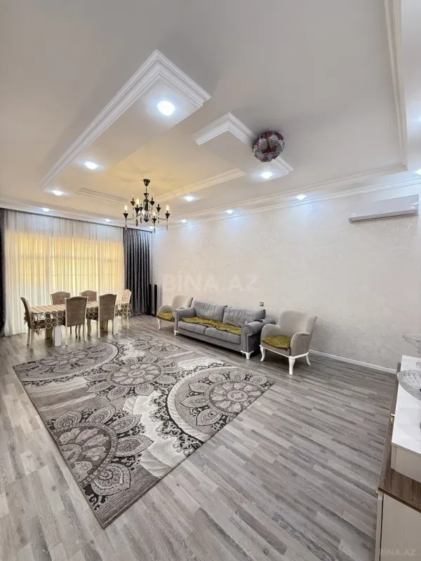 Satılır 4 otaqlı həyət evi 160 m²