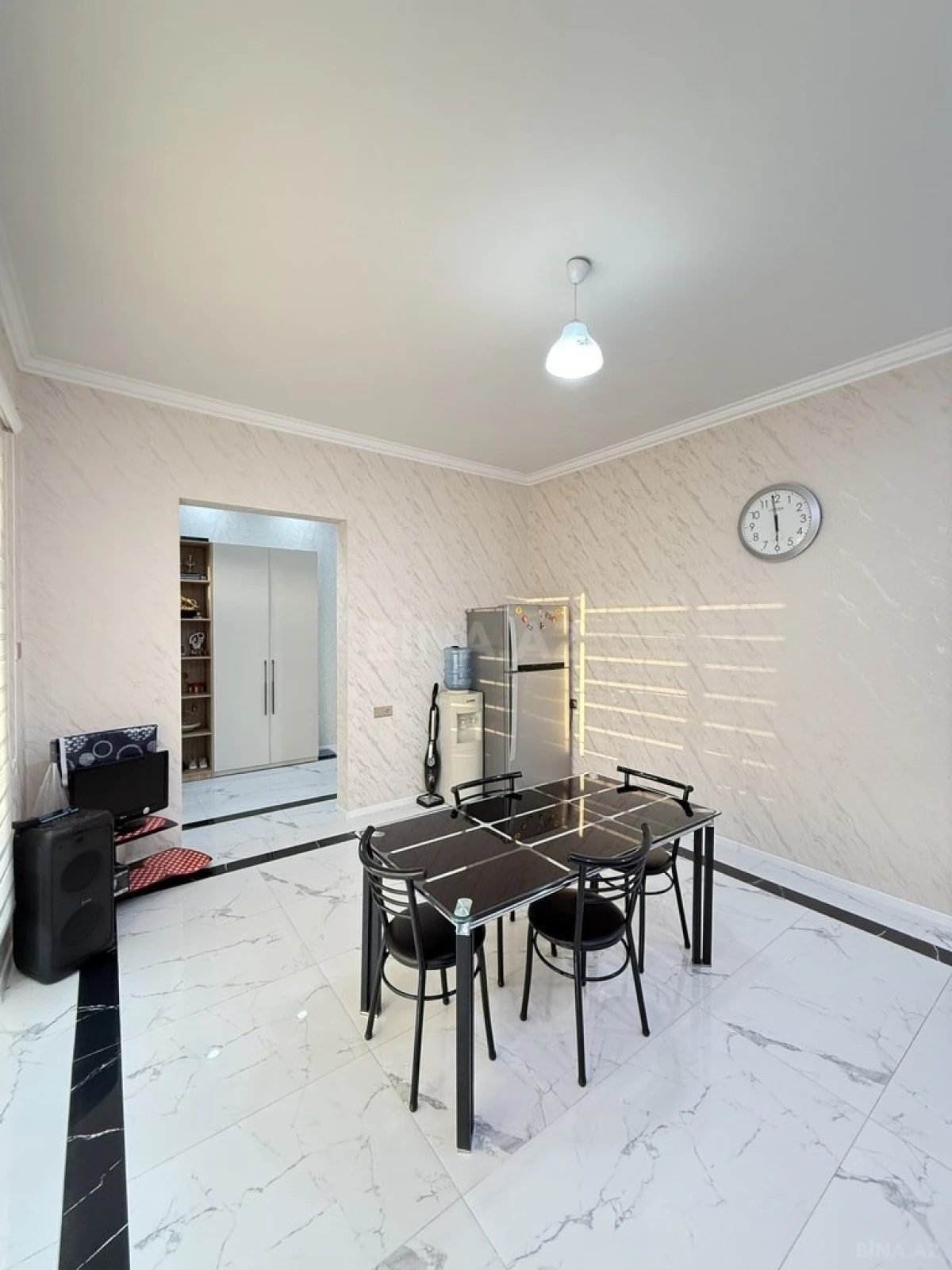 Satılır 4 otaqlı həyət evi 160 m²