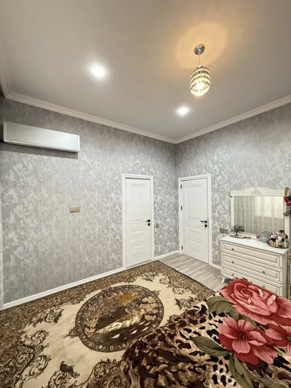 Satılır 4 otaqlı həyət evi 160 m²