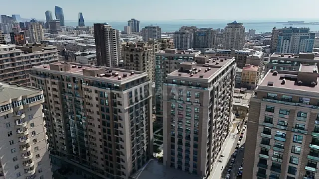 Satılır 2 otaqlı mənzil 87 m²