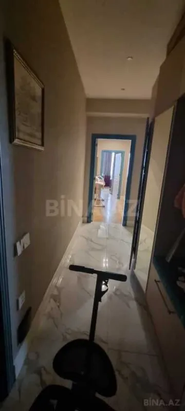 Satılır 3 otaqlı mənzil 110 m²