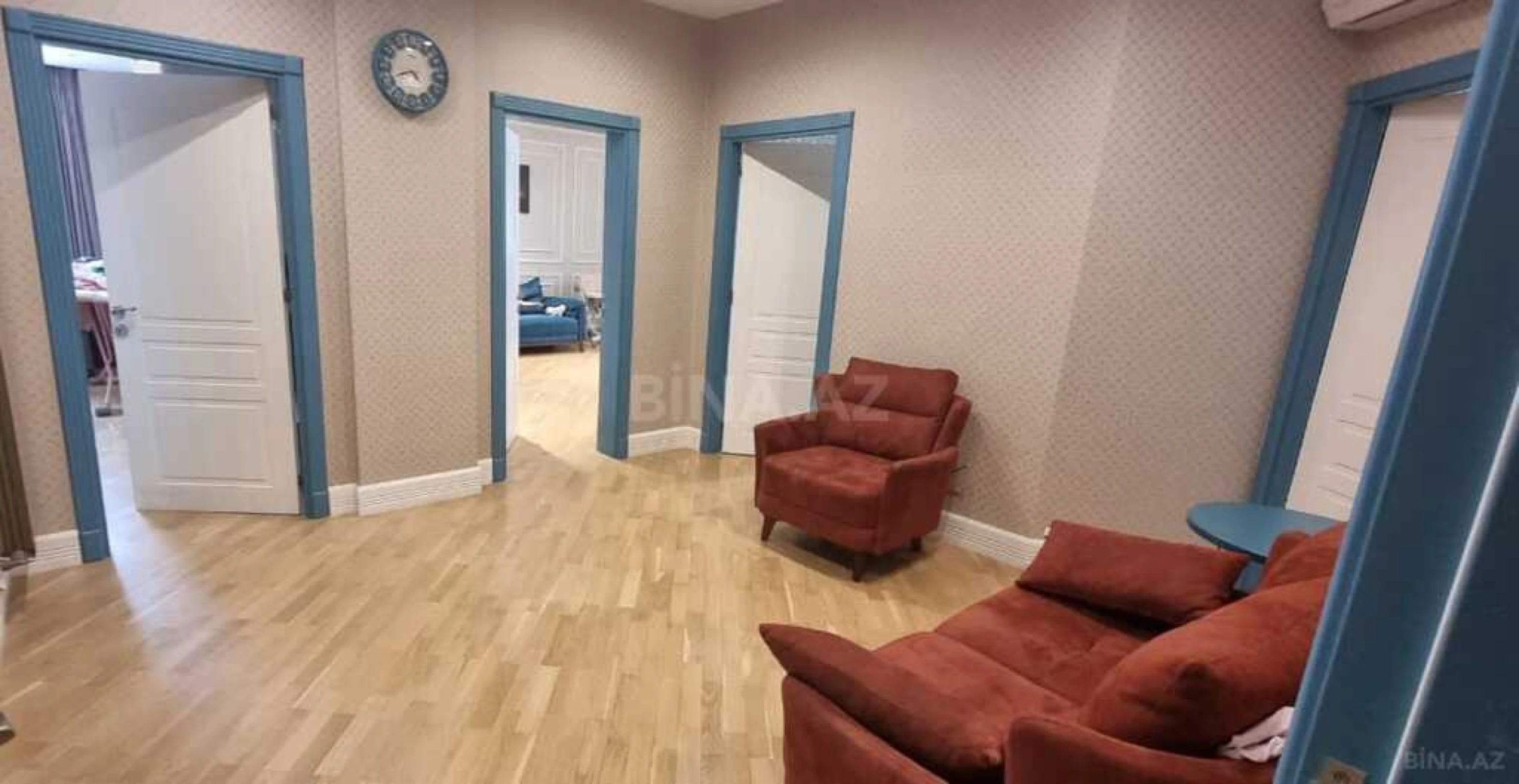 Satılır 3 otaqlı mənzil 110 m²