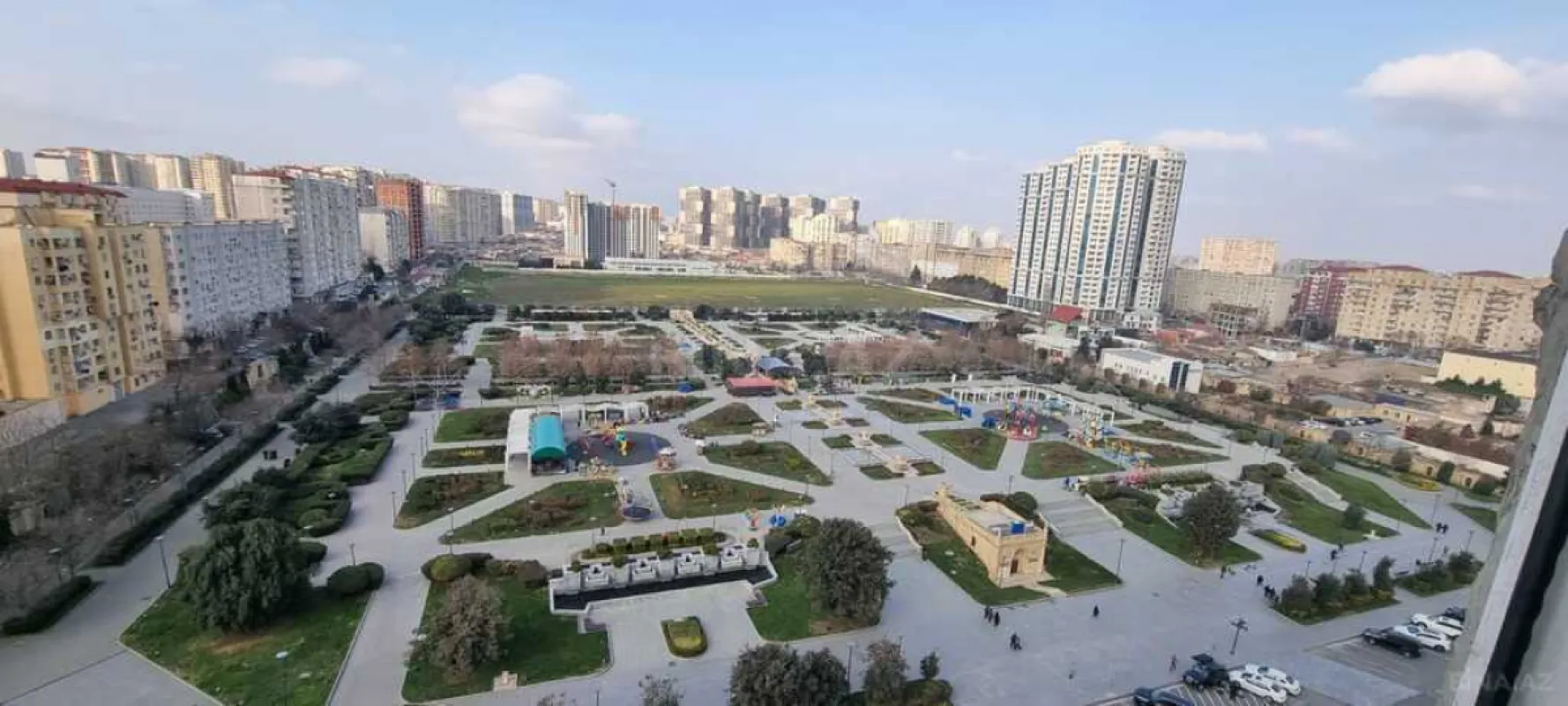 Satılır 3 otaqlı mənzil 110 m²