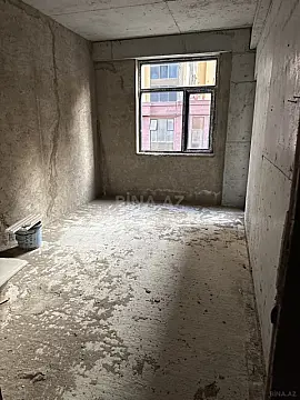 Satılır 4 otaqlı mənzil 131 m²