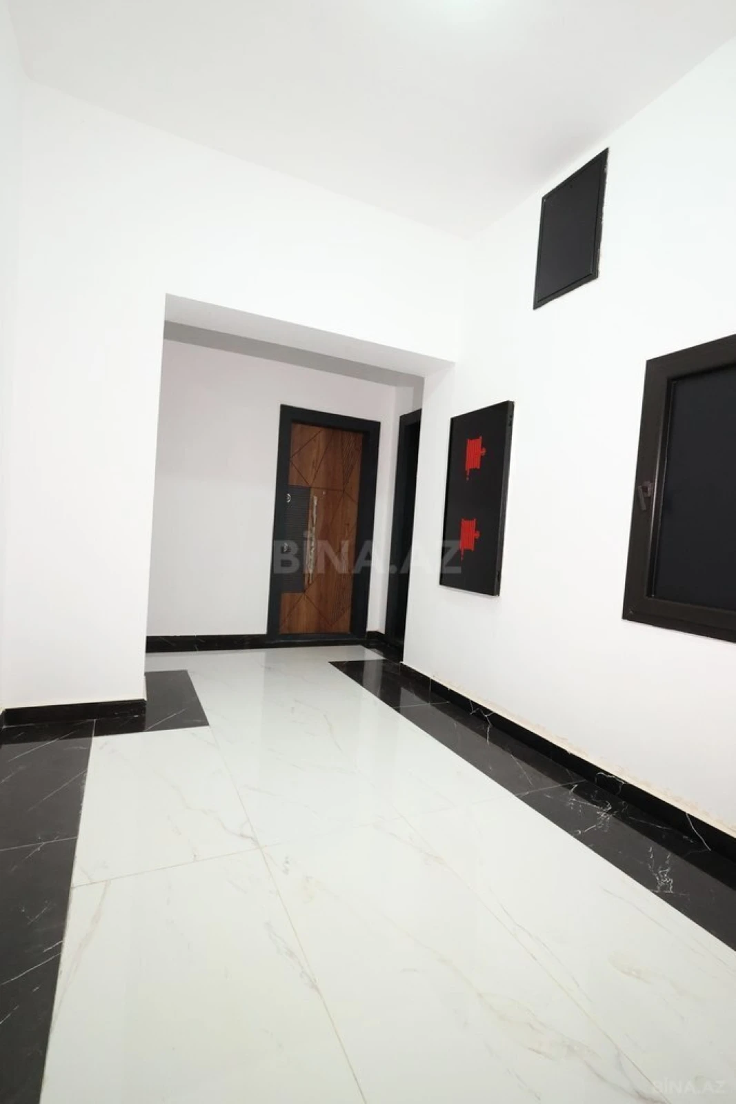 Satılır 2 otaqlı mənzil 114 m²