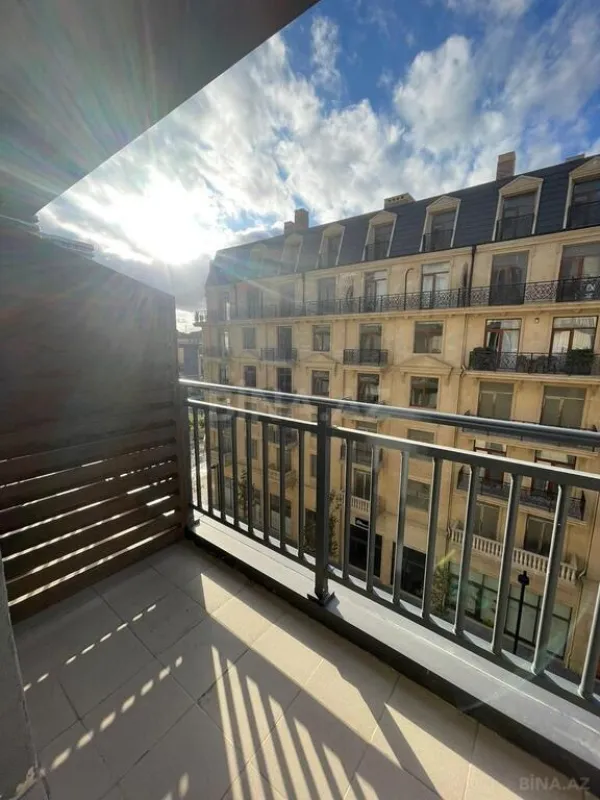 Kirayə verilir 2 otaqlı mənzil 55 m²