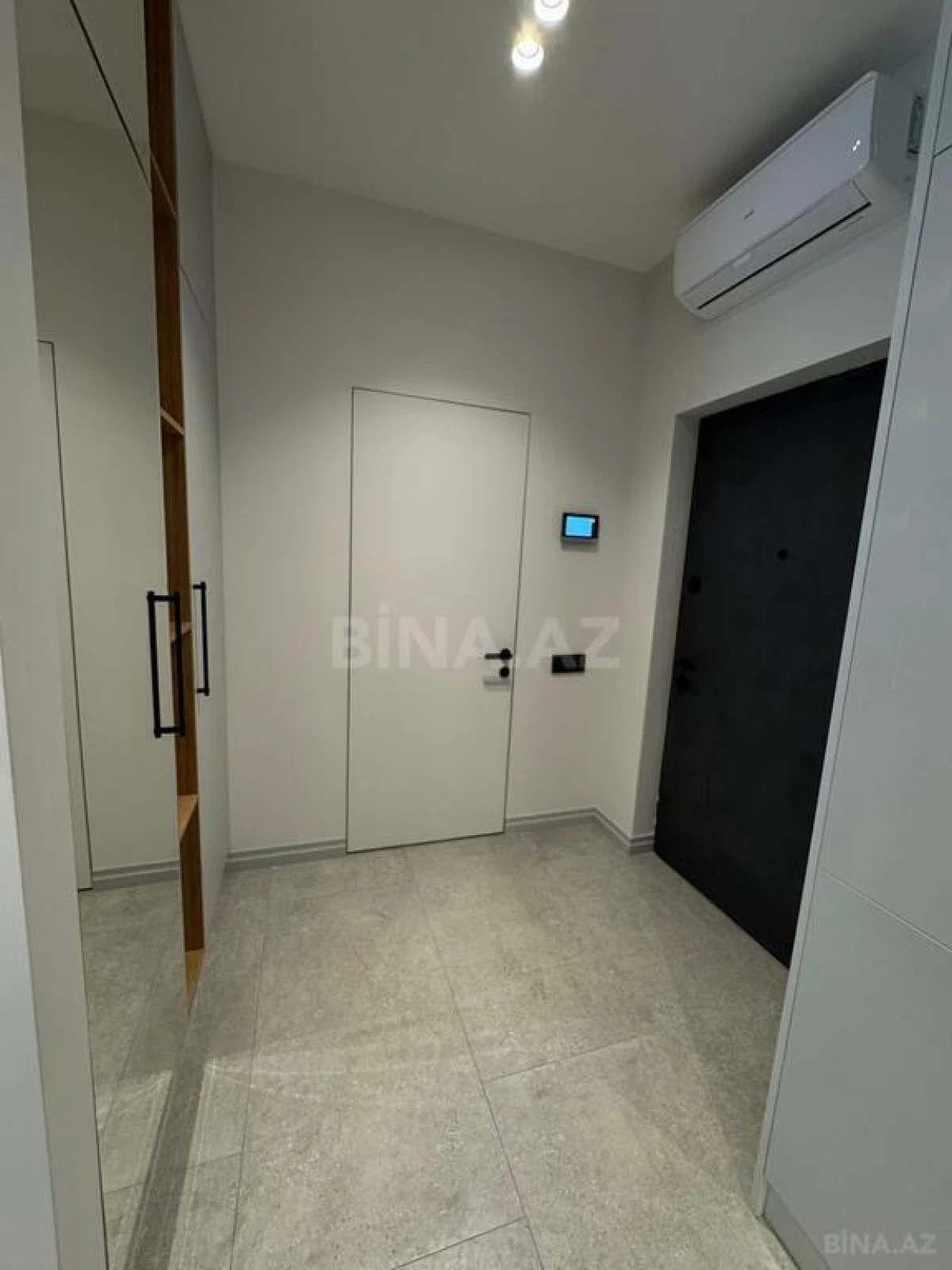 Kirayə verilir 2 otaqlı mənzil 55 m²