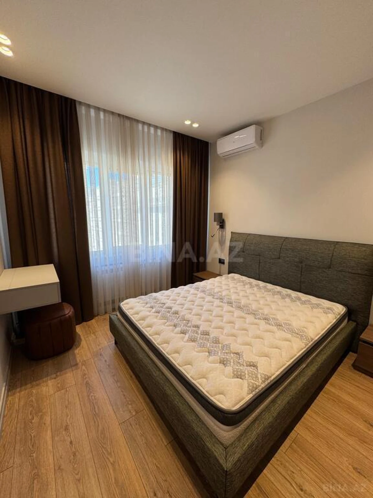 Kirayə verilir 2 otaqlı mənzil 55 m²