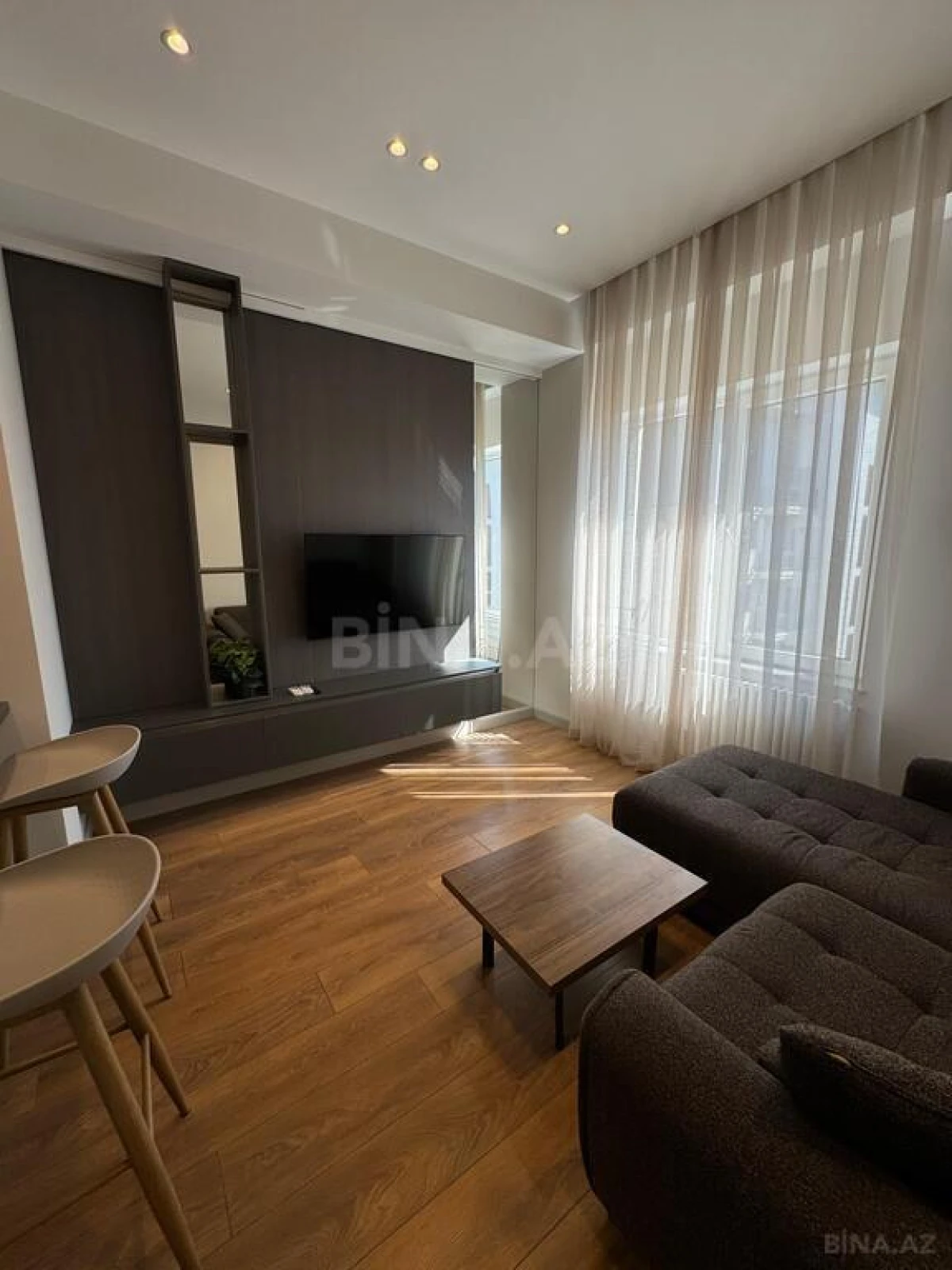 Kirayə verilir 2 otaqlı mənzil 55 m²