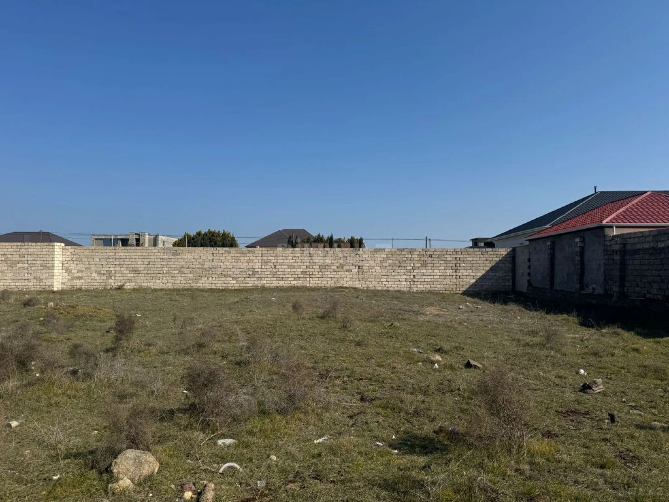 Satılır torpaq sahəsi 12 m²