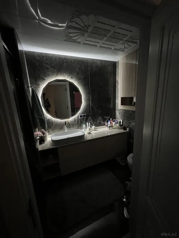 Satılır 2 otaqlı mənzil 78 m²