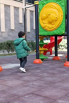 Satılır 5 otaqlı mənzil 267.5 m²