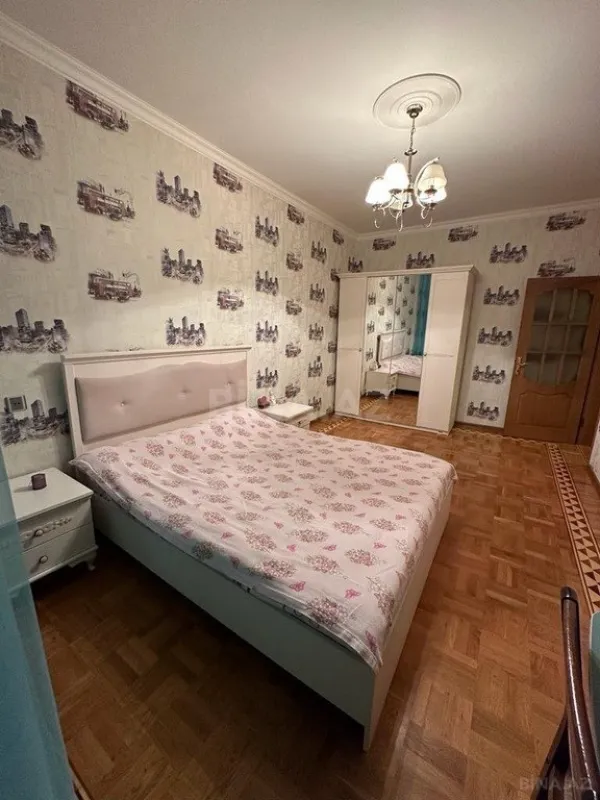 Satılır 3 otaqlı mənzil 90 m²