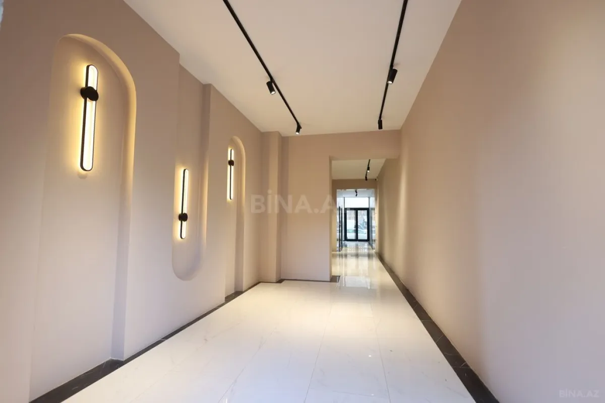 Satılır 3 otaqlı mənzil 174.4 m²