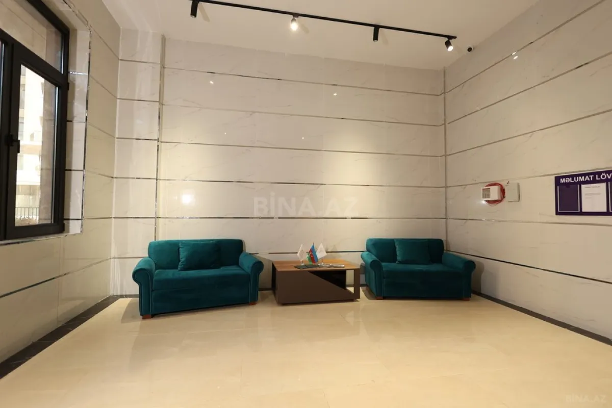 Satılır 3 otaqlı mənzil 174.4 m²