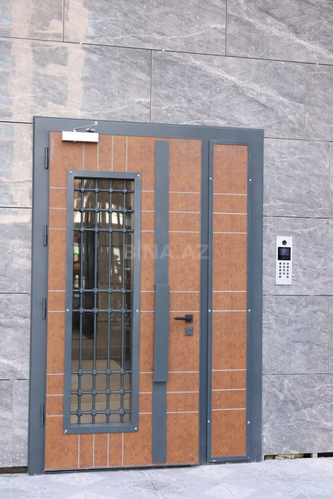 Satılır 3 otaqlı mənzil 174.4 m²