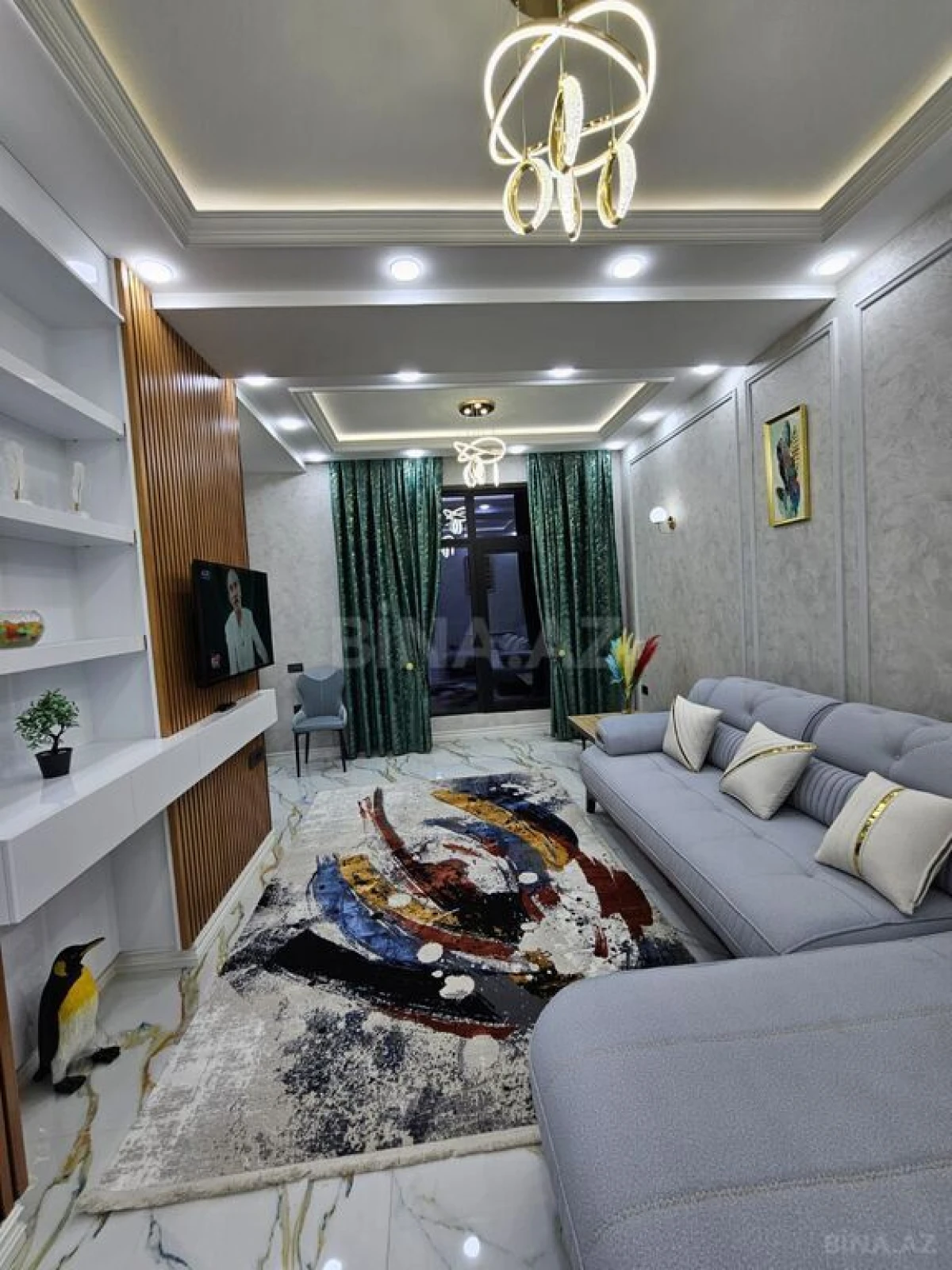 Kirayə verilir 2 otaqlı mənzil 95 m²