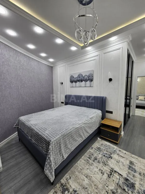 Kirayə verilir 2 otaqlı mənzil 95 m²