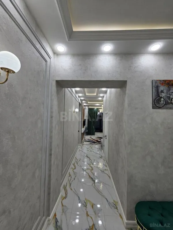 Kirayə verilir 2 otaqlı mənzil 95 m²