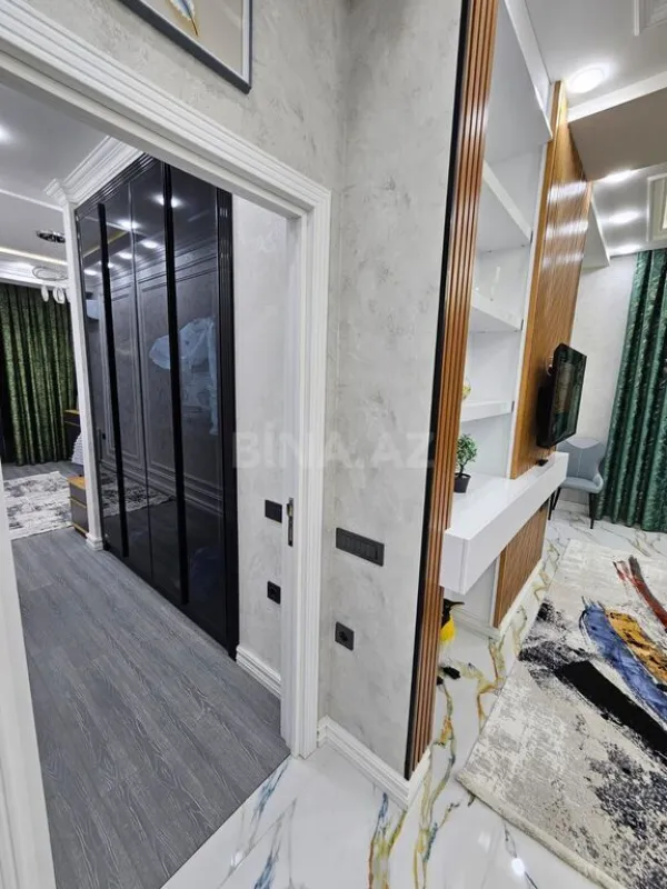 Kirayə verilir 2 otaqlı mənzil 95 m²