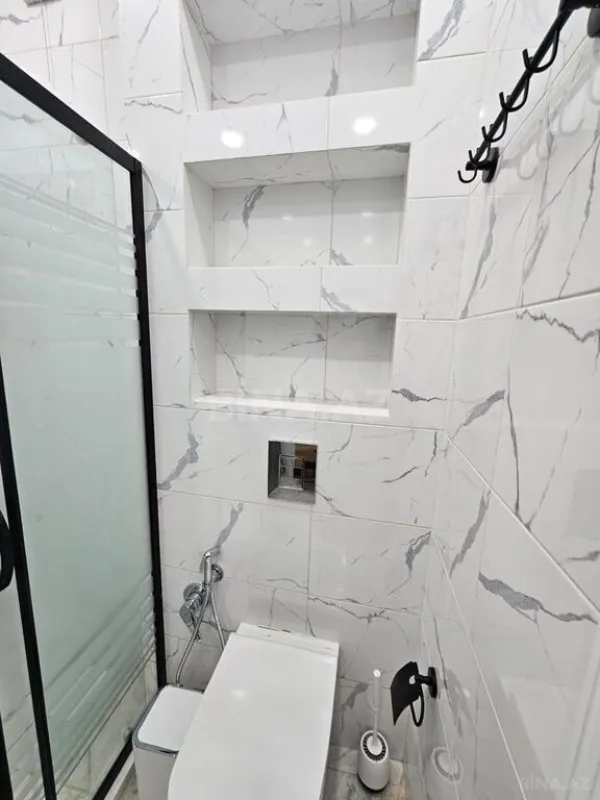 Kirayə verilir 2 otaqlı mənzil 95 m²