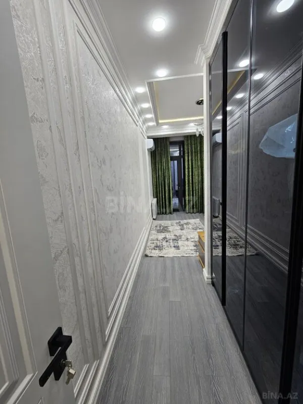 Kirayə verilir 2 otaqlı mənzil 95 m²