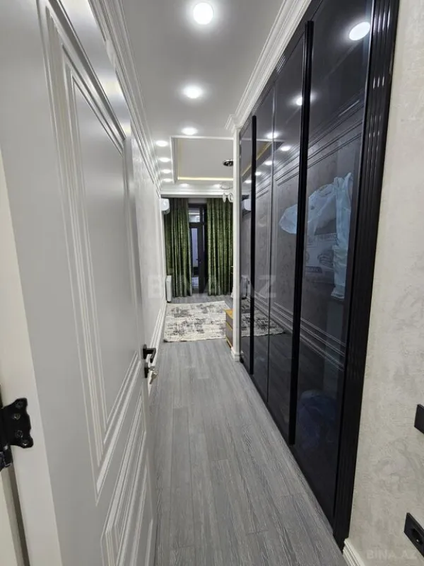 Kirayə verilir 2 otaqlı mənzil 95 m²